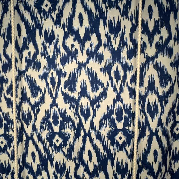 5/$25 Emery Rose Blue and White Patterned Dress Sixe XL- Worn once - Picture 2 of 8